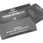 Porta libretto in PVC gommato cucito - Stampa serigrafica