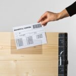 Tasca di plastica rigida per collari - aperti