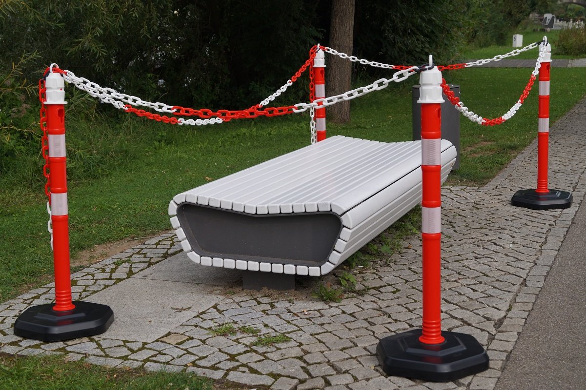 Set di 4 Paletti rosso-bianco - immagine 2